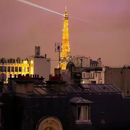 Apartamento New Eiffel Tower View Studio / Etoile