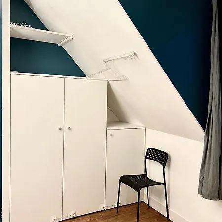 New Eiffel Tower View Studio / Etoile Apartamento